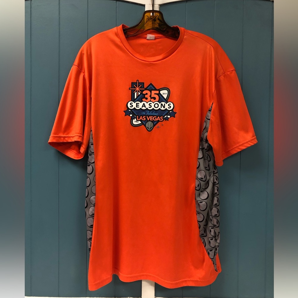 2017 Las Vegas 51s “35 SEASONS” Collectible Adult XL Souvenir Shirt aliens